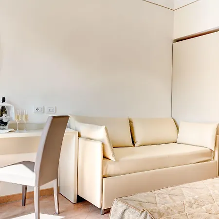Caravel 4*