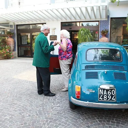 Hotel Caravel 4*