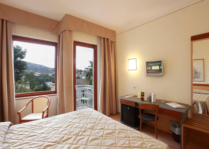 Caravel Сант'Анджелло