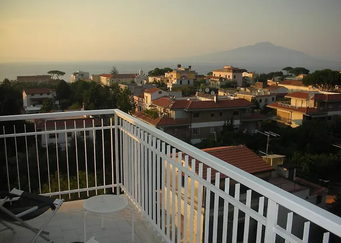 Отель Caravel Сант'Анджелло