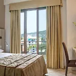 Caravel 4*