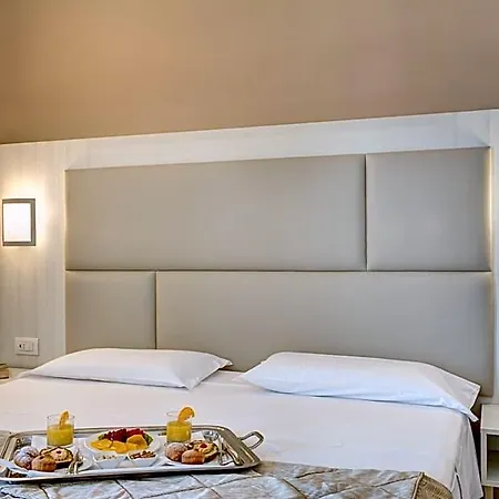 Hotel Caravel 4*