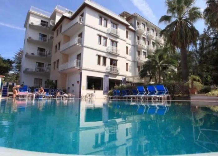 Caravel Sant'Agnello